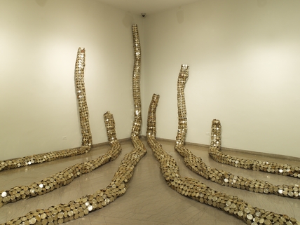 El Anatsui: Drainpipe