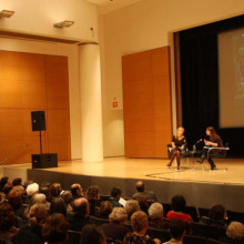 <p>Artist talk. (Photo: Adam Husted)</p>