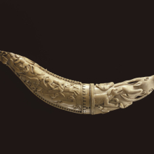 <p>Priming Horn. Northern India, Mughal period, late 16th–early 17th century. Ivory, traces of color, 1 5/8 × 3 1/4 × 10 3/4 in. (4.1 × 8.3 × 27.3 cm). Brooklyn Museum; Gift of Mrs. Carl L. Selden, 82.128. (Photo: Brooklyn Museum)</p>