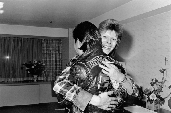 David Bowie and Kansai Yamamoto embrace in Tokyo, 1973