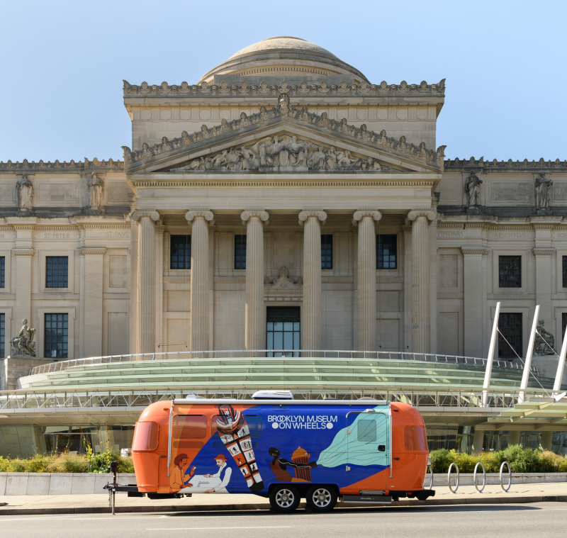 An Airstream trailer in front of the Brooklyn Museum