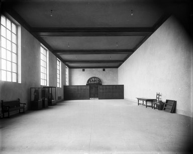 <em>"Brooklyn Museum building: interior. View: Painting and Sculpture: Italian Renaissance Hall: present lecture hall [01], 1928. Floor: 3."</em>, 1928. Glass negative 8x10in, 8 x 10 in. Brooklyn Museum, CHART_2013. (Photo: Brooklyn Museum, PHO_INT_VIEW_PSC_Italian_Renaissance_Hall_present_lecture_hall_01_001_glass_bw.jpg