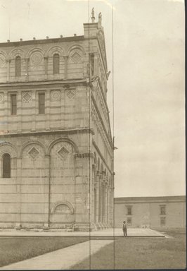 <em>"Cathedral, Pisa, Italy, 1910"</em>, 1910. Bw photographic print. Brooklyn Museum, Goodyear. (Photo: Brooklyn Museum, S03i0027v01.jpg
