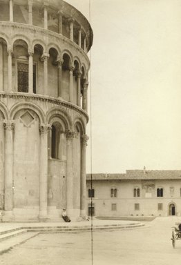 <em>"Cathedral, Pisa, Italy, 1910"</em>, 1910. Bw photographic print. Brooklyn Museum, Goodyear. (Photo: Brooklyn Museum, S03i0029v01.jpg