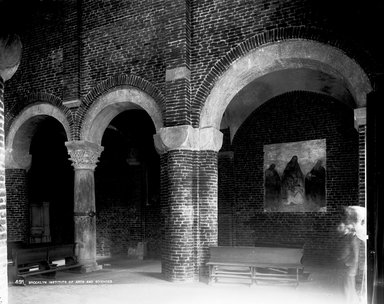 <em>"S. Giovani e Paolo [revised: Church of Saints Vitale and Agricola], Bologna, Italy, 1895"</em>, 1895. Glass negative 8x10in, 8 x 10 in. Brooklyn Museum, Goodyear. (Photo: Brooklyn Museum, S03i0112n01.jpg