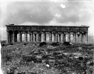 <em>"Egesta Temple, Egesta, Italy, 1895"</em>, 1895. Glass negative 8x10in, 8 x 10 in. Brooklyn Museum, Goodyear. (Photo: Brooklyn Museum, S03i0118n01a.jpg