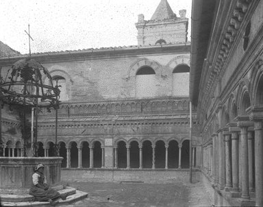 <em>"Cloister of Sassovivo, Foligno, Italy, 1895"</em>, 1895. Lantern slide 3.25x4in, 3.25 x 4 in. Brooklyn Museum, Goodyear. (Photo: Brooklyn Museum, S03i0142l01.jpg