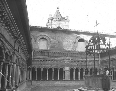 <em>"Cloister of Sassovivo, Foligno, Italy, 1895"</em>, 1895. Lantern slide 3.25x4in, 3.25 x 4 in. Brooklyn Museum, Goodyear. (Photo: Brooklyn Museum, S03i0143l01.jpg