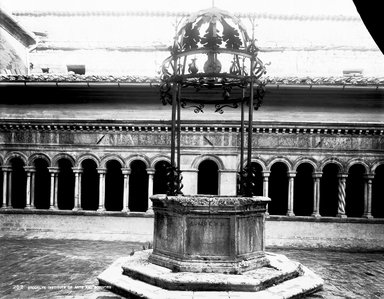 <em>"Cloister of Sassovivo, Foligno, Italy, 1895"</em>, 1895. Glass negative 8x10in, 8 x 10 in. Brooklyn Museum, Goodyear. (Photo: Brooklyn Museum, S03i0145n01.jpg