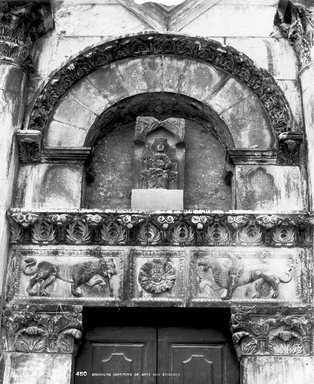 <em>"S. Maria Bianca, Lucca, Italy, 1895"</em>, 1895. Glass negative 8x10in, 8 x 10 in. Brooklyn Museum, Goodyear. (Photo: Brooklyn Museum, S03i0169n01.jpg