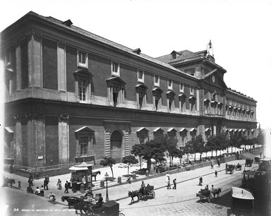 <em>"Naples Museum, Naples, Italy, 1895"</em>, 1895. Glass negative 8x10in, 8 x 10 in. Brooklyn Museum, Goodyear. (Photo: Brooklyn Museum, S03i0188n01.jpg