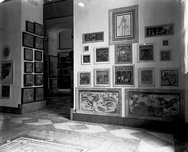 <em>"Naples Museum, Naples, Italy, 1895"</em>, 1895. Glass negative 8x10in, 8 x 10 in. Brooklyn Museum, Goodyear. (Photo: Brooklyn Museum, S03i0192n01.jpg