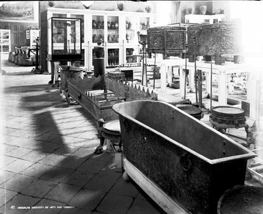 <em>"Naples Museum, Naples, Italy, 1895"</em>, 1895. Glass negative 8x10in, 8 x 10 in. Brooklyn Museum, Goodyear. (Photo: Brooklyn Museum, S03i0195n01.jpg