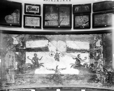 <em>"Naples Museum, Naples, Italy, 1895"</em>, 1895. Glass negative 8x10in, 8 x 10 in. Brooklyn Museum, Goodyear. (Photo: Brooklyn Museum, S03i0234n01a.jpg