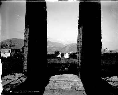 <em>"Neptune Temple, Paestum, Italy, 1895"</em>, 1895. Glass negative 8x10in, 8 x 10 in. Brooklyn Museum, Goodyear. (Photo: Brooklyn Museum, S03i0265n01a.jpg