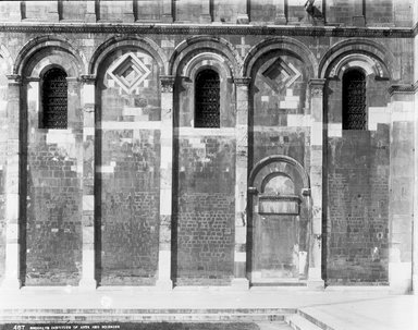 <em>"Cathedral, Pisa, Italy, 1895"</em>, 1895. Glass negative 8x10in, 8 x 10 in. Brooklyn Museum, Goodyear. (Photo: Brooklyn Museum, S03i0307n01.jpg