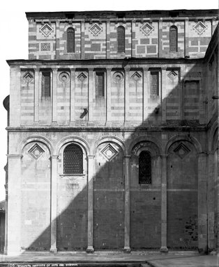 <em>"Cathedral, Pisa, Italy, 1895"</em>, 1895. Glass negative 8x10in, 8 x 10 in. Brooklyn Museum, Goodyear. (Photo: Brooklyn Museum, S03i0309n01.jpg