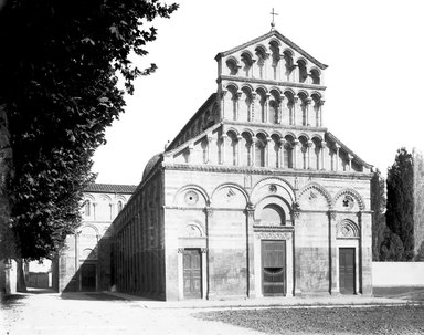 <em>"S. Paolo Ripa d'Arno, Pisa, Italy, 1895"</em>, 1895. Glass negative 8x10in, 8 x 10 in. Brooklyn Museum, Goodyear. (Photo: Brooklyn Museum, S03i0369n01.jpg