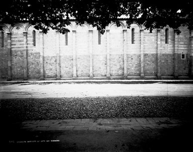 <em>"S. Paolo Ripa d'Arno, Pisa, Italy, 1895"</em>, 1895. Glass negative 8x10in, 8 x 10 in. Brooklyn Museum, Goodyear. (Photo: Brooklyn Museum, S03i0372n01.jpg