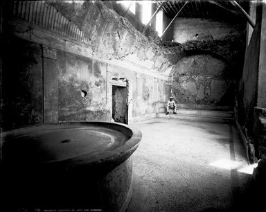 <em>"Baths of the Forum, Pompeii, Italy, 1895"</em>, 1895. Glass negative 8x10in, 8 x 10 in. Brooklyn Museum, Goodyear. (Photo: Brooklyn Museum, S03i0399n01.jpg