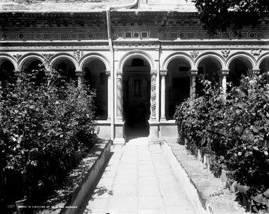 <em>"S. Paolo Fuori, Rome, Italy, 1895"</em>, 1895. Glass negative 8x10in, 8 x 10 in. Brooklyn Museum, Goodyear. (Photo: Brooklyn Museum, S03i0454n01.jpg