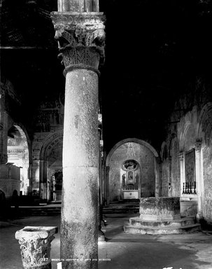 <em>"S. Maria, Toscanella, Italy, 1895"</em>, 1895. Glass negative 8x10in, 8 x 10 in. Brooklyn Museum, Goodyear. (Photo: Brooklyn Museum, S03i0534n01.jpg