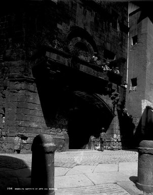 <em>"Renaissance House, Viterbo, Italy, 1895"</em>, 1895. Glass negative 8x10in, 8 x 10 in. Brooklyn Museum, Goodyear. (Photo: Brooklyn Museum, S03i0619n01.jpg