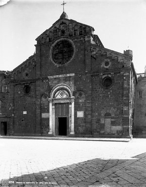 <em>"Cathedral, Volterra, Italy, 1895"</em>, 1895. Glass negative 8x10in, 8 x 10 in. Brooklyn Museum, Goodyear. (Photo: Brooklyn Museum, S03i0624n01.jpg