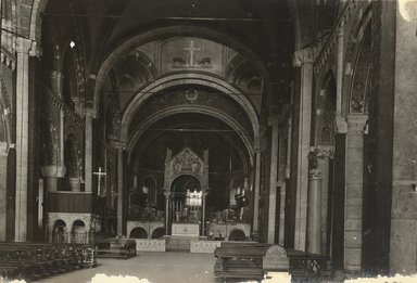 <em>"S. Ambrogio, Milan, Italy, 1901[?]"</em>, 1901[?]. Bw photographic print 5x7in, 5 x 7 in. Brooklyn Museum, Goodyear. (Photo: Brooklyn Museum, S03i0654v01.jpg