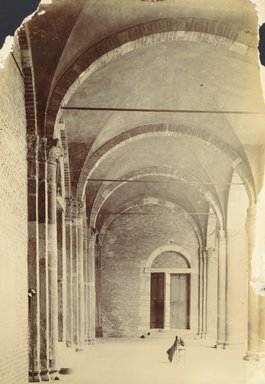 <em>"S. Ambrogio, Milan, Italy, 1901[?]"</em>, 1901[?]. Bw photographic print 5x7in, 5 x 7 in. Brooklyn Museum, Goodyear. (Photo: Brooklyn Museum, S03i0664v01.jpg