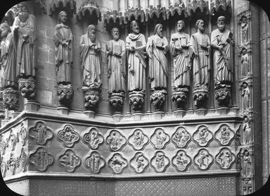 <em>"Cathedral, Amiens, France, 1903"</em>, 1903. Lantern slide 3.25x4in, 3.25 x 4 in. Brooklyn Museum, Goodyear. (Photo: Brooklyn Museum, S03i0719l01.jpg