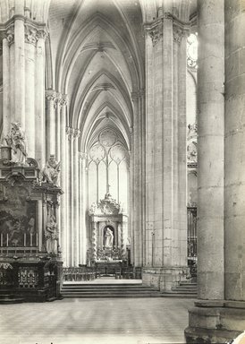 <em>"Cathedral, Amiens, France, 1903"</em>, 1903. Bw photographic print 5x7in, 5 x 7 in. Brooklyn Museum, Goodyear. (Photo: Brooklyn Museum, S03i0758v01.jpg