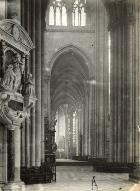 <em>"Cathedral, Amiens, France, 1903"</em>, 1903. Bw photographic print 5x7in, 5 x 7 in. Brooklyn Museum, Goodyear. (Photo: Brooklyn Museum, S03i0761v01.jpg