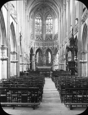 <em>"St. Pierre, Caen, France, 1903"</em>, 1903. Lantern slide 3.25x4in, 3.25 x 4 in. Brooklyn Museum, Goodyear. (Photo: Brooklyn Museum, S03i0778l01.jpg