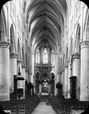 <em>"Cathedral, Chalons, France, 1903"</em>, 1903. Lantern slide 3.25x4in, 3.25 x 4 in. Brooklyn Museum, Goodyear. (Photo: Brooklyn Museum, S03i0783l01.jpg