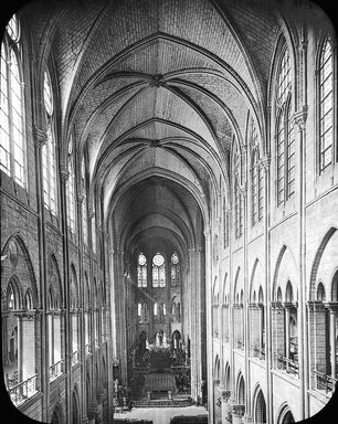 <em>"Notre Dame, Paris, France, 1903"</em>, 1903. Lantern slide 3.25x4in, 3.25 x 4 in. Brooklyn Museum, Goodyear. (Photo: Brooklyn Museum, S03i0830l01.jpg