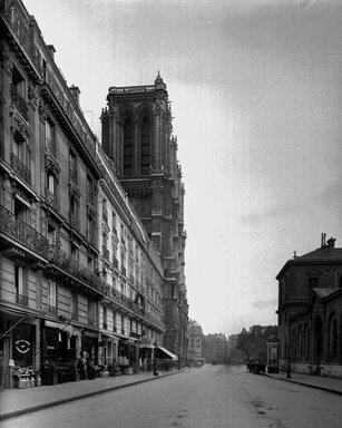 <em>"Notre Dame, Paris, France, 1903"</em>, 1903. Bw negative 5x7in. Brooklyn Museum, Goodyear. (Photo: Brooklyn Museum, S03i0872n01a.jpg