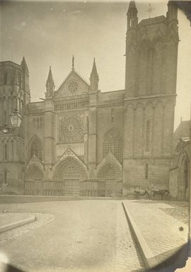 <em>"Cathedral, Poitiers, France, 1903"</em>, 1903. Bw photographic print 5x7in, 5 x 7 in. Brooklyn Museum, Goodyear. (Photo: Brooklyn Museum, S03i0900v01.jpg