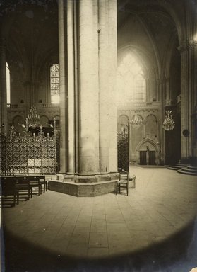 <em>"Cathedral, Poitiers, France, 1903"</em>, 1903. Bw photographic print 5x7in, 5 x 7 in. Brooklyn Museum, Goodyear. (Photo: Brooklyn Museum, S03i0905v01.jpg