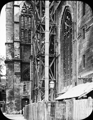 <em>"Church of St. Quentin, St. Quentin, France, 1903"</em>, 1903. Lantern slide 3.25x4in, 3.25 x 4 in. Brooklyn Museum, Goodyear. (Photo: Brooklyn Museum, S03i0939l01.jpg