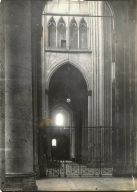 <em>"Church of St. Quentin, St. Quentin, France, 1903"</em>, 1903. Bw photographic print 5x7in, 5 x 7 in. Brooklyn Museum, Goodyear. (Photo: Brooklyn Museum, S03i0944v01.jpg