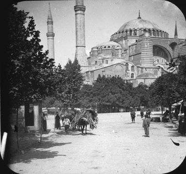 <em>"St. Sophia, Istanbul, Turkey, 1903"</em>, 1903. Lantern slide 3.25x4in, 3.25 x 4 in. Brooklyn Museum, Goodyear. (Photo: Brooklyn Museum, S03i0972l01.jpg