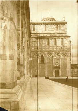 <em>"Cathedral, Pisa, Italy, 1910[?]"</em>, 1910[?]. Bw photographic print 5x7in, 5 x 7 in. Brooklyn Museum, Goodyear. (Photo: Brooklyn Museum, S03i1128v01.jpg