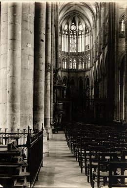 <em>"Cathedral, Amiens, France, n.d."</em>. Bw photographic print 5x7in, 5 x 7 in. Brooklyn Museum, Goodyear. (Photo: Brooklyn Museum, S03i1206v01.jpg