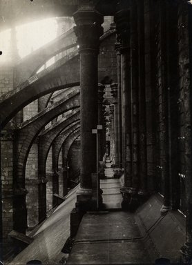 <em>"Cathedral [?], Amiens, France, n.d."</em>. Bw photographic print 5x7in, 5 x 7 in. Brooklyn Museum, Goodyear. (Photo: Brooklyn Museum, S03i1221v01.jpg