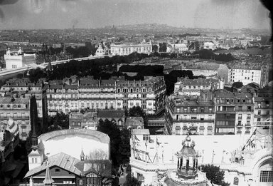 <em>"Paris Exposition: Luminous Palace, aerial view, Paris, France, 1900"</em>, 1900. Glass negative 5x7in, 5 x 7 in. Brooklyn Museum, Goodyear. (Photo: Brooklyn Museum, S03i1313n01a.jpg
