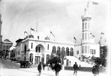 <em>"Paris Exposition: Algerian Pavilion, Paris, France, 1900"</em>, 1900. Glass negative 5x7in, 5 x 7 in. Brooklyn Museum, Goodyear. (Photo: Brooklyn Museum, S03i1317n01a.jpg