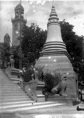 <em>"Paris Exposition: Cambodian Pavilion, Paris, France, 1900"</em>, 1900. Glass negative 5x7in, 5 x 7 in. Brooklyn Museum, Goodyear. (Photo: Brooklyn Museum, S03i1326n01a.jpg