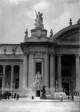 <em>"Paris Exposition: Grand Palais, Paris, France, 1900"</em>, 1900. Glass negative 5x7in, 5 x 7 in. Brooklyn Museum, Goodyear. (Photo: Brooklyn Museum, S03i1363n01a.jpg