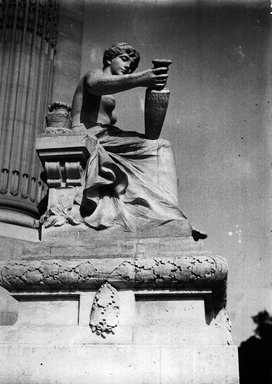 <em>"Paris Exposition: Grand Palais, Paris, France, 1900"</em>, 1900. Glass negative 5x7in, 5 x 7 in. Brooklyn Museum, Goodyear. (Photo: Brooklyn Museum, S03i1373n01a.jpg